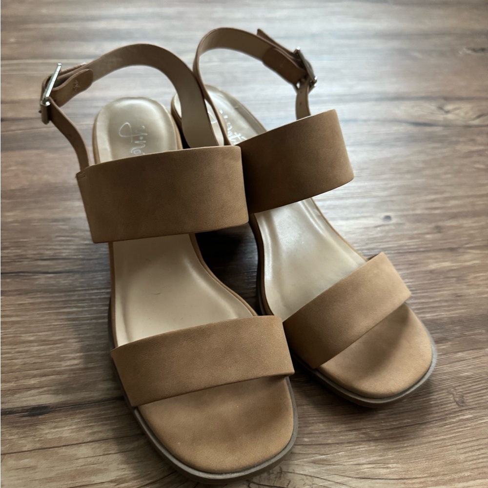 Tan Women's Sandals